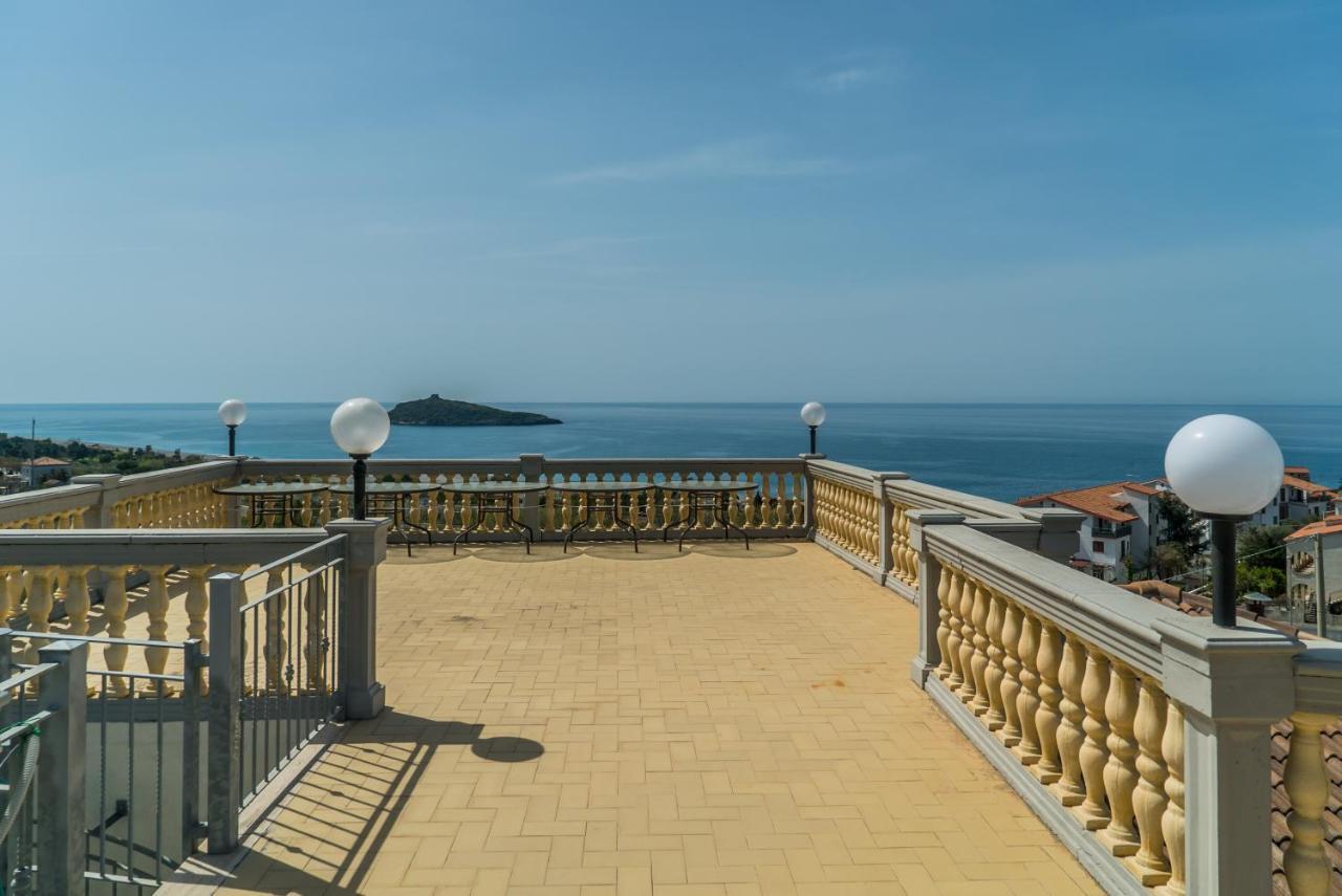 דיאמנטה Hotel Villa Cerelis מראה חיצוני תמונה